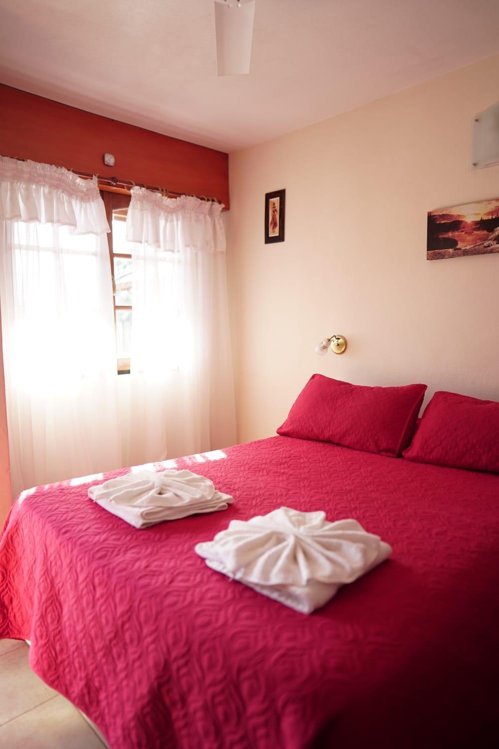Hotel Carlos Paz Вілья-Карлос-Пас Екстер'єр фото