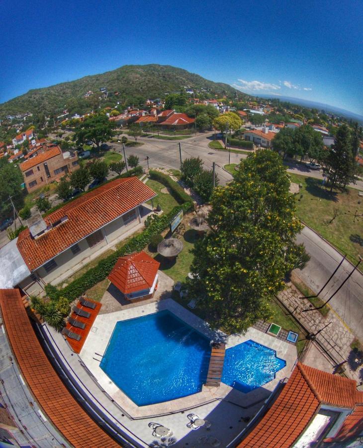 Hotel Carlos Paz Вілья-Карлос-Пас Екстер'єр фото
