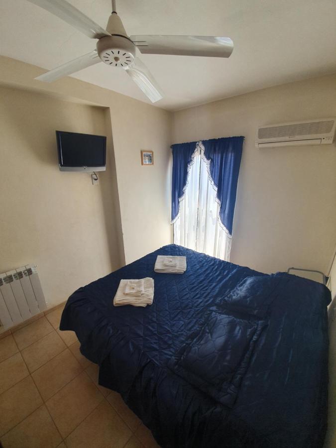 Hotel Carlos Paz Вілья-Карлос-Пас Екстер'єр фото